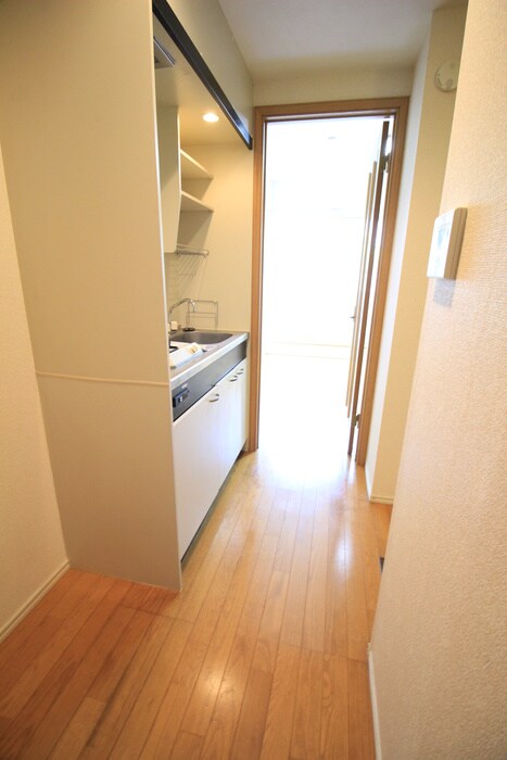 物件内観写真20　(廊下)