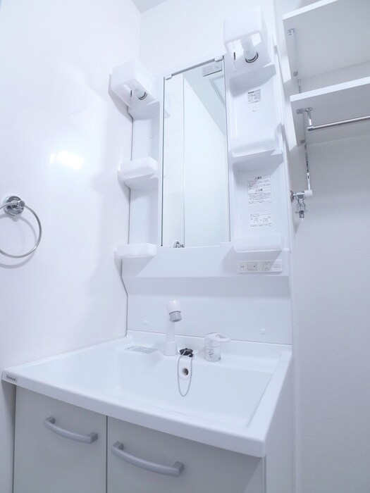 物件内観写真10　(洗面)