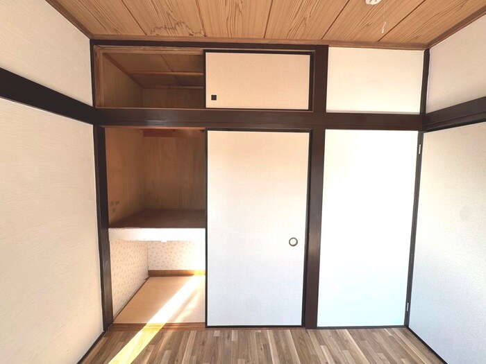 物件内観写真18　(収納)