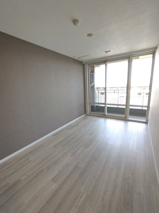 物件内観写真11　(居室)