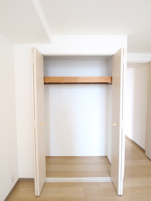 物件内観写真13　(収納)