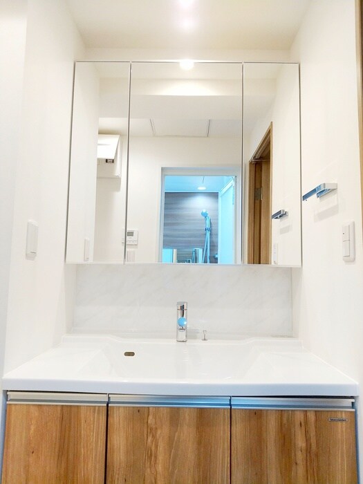 物件内観写真14　(洗面)