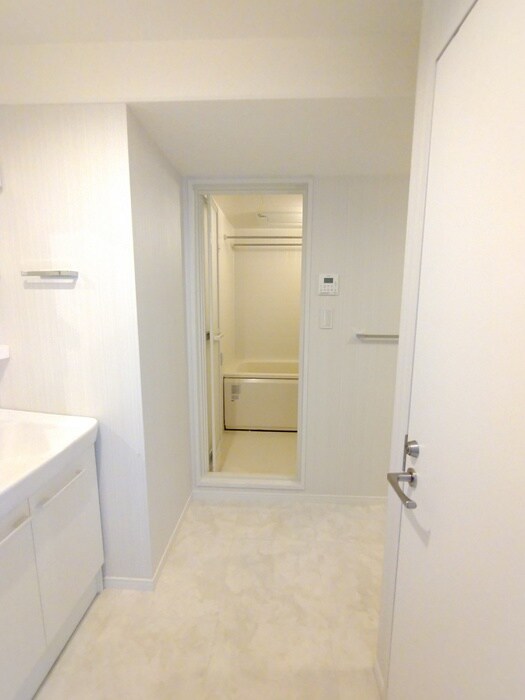 物件内観写真15　(居室)