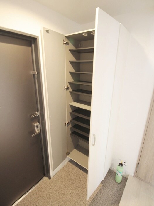 物件内観写真16　(靴箱)