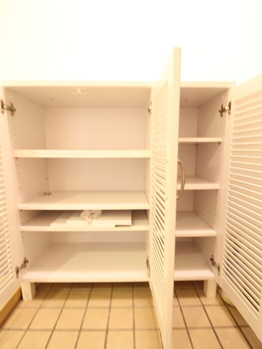 物件内観写真19　(靴箱)