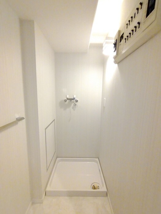 物件内観写真19　(洗濯機置場)