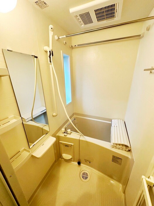 物件内観写真11　(バス／シャワールーム等)