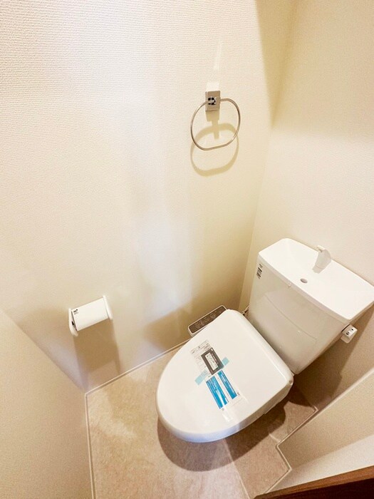 物件内観写真13　(トイレ)