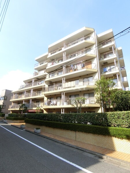 ﾗｲｵﾝｽﾞﾏﾝｼｮﾝ久が原(206)外観写真