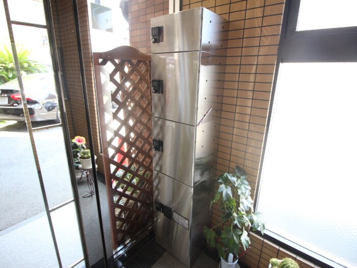 物件外観写真6　(建物設備)