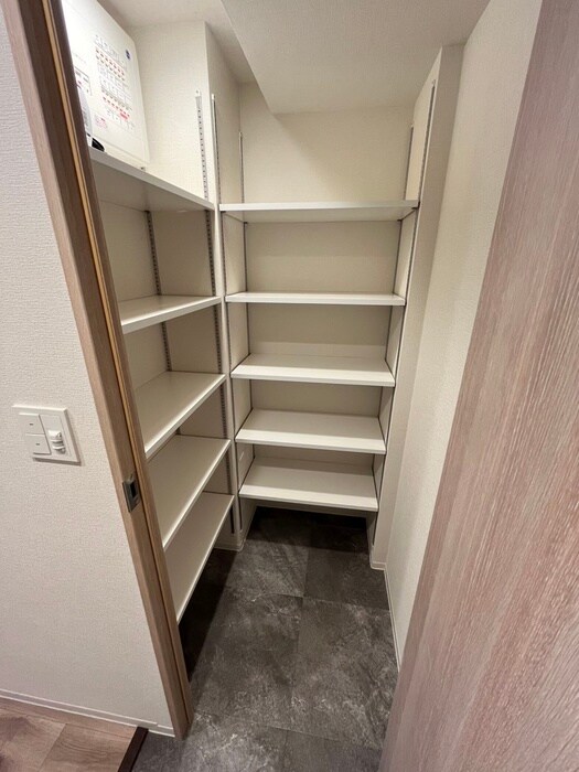 物件内観写真14　(靴箱)