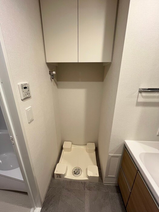 物件内観写真17　(洗濯機置場)