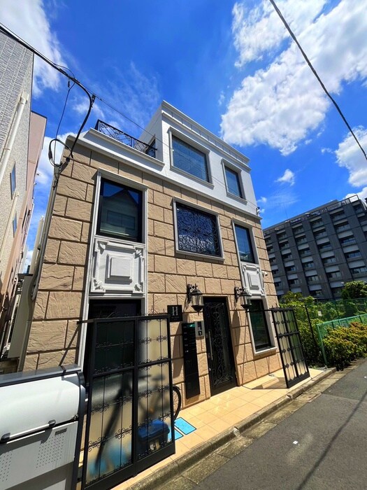 ＨＪ　ＰＬＡＣＥ百人町の物件外観写真