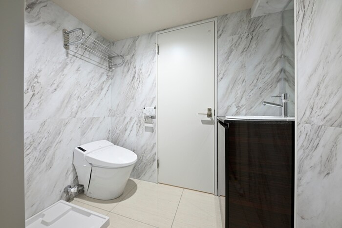 物件内観写真12　(トイレ)