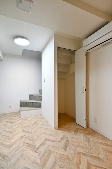 物件内観写真17　(収納)