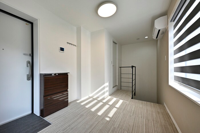 物件内観写真20　(廊下)