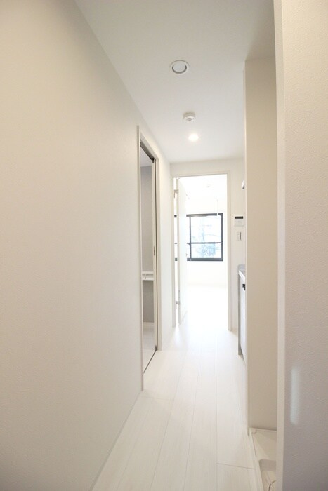 物件内観写真18　(廊下)