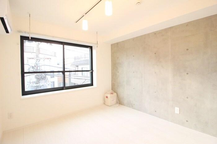 物件内観写真21　(居室)