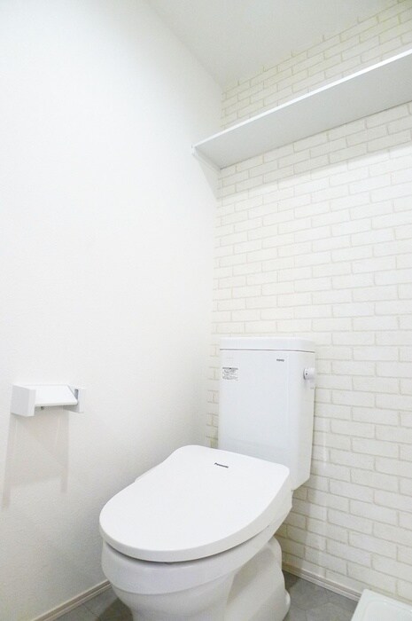 物件内観写真12　(トイレ)
