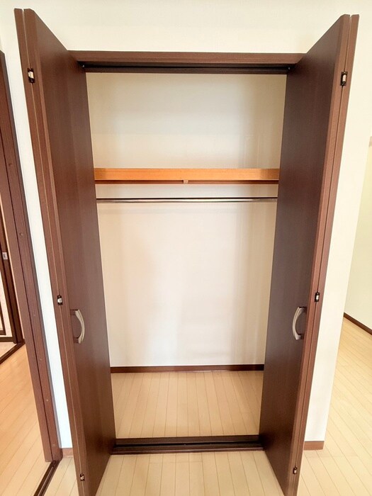 物件内観写真13　(収納)