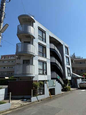 ドミトリー鎌田外観写真