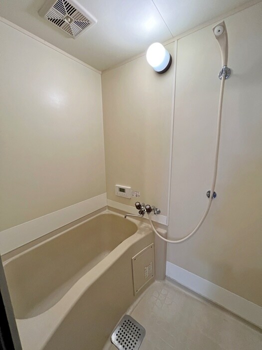 コ－ポキムラのバス