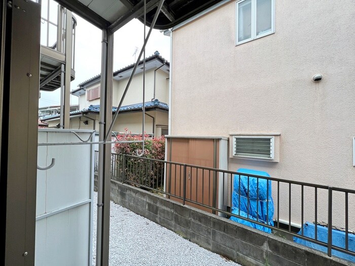 物件内観写真17　(室内からの展望)