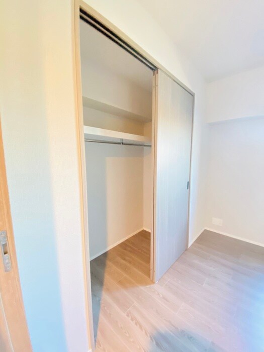 物件内観写真11　(収納)