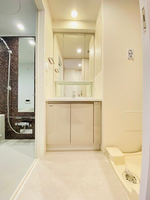 物件内観写真12　(洗面)