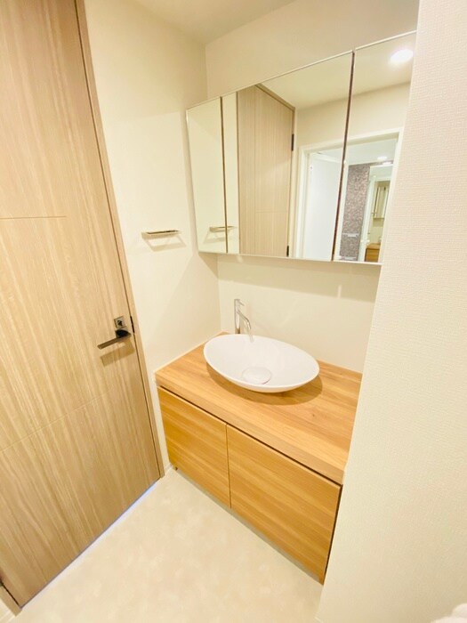 物件内観写真13　(洗面)