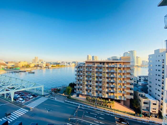 物件内観写真16　(室内からの展望)