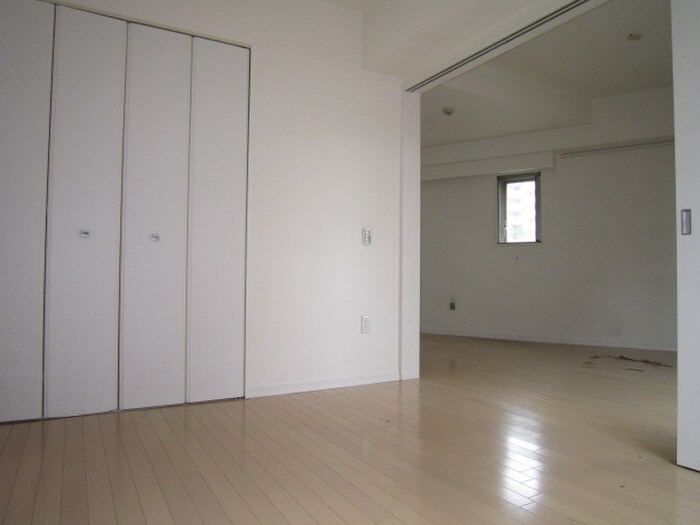 物件内観写真12　(居室)