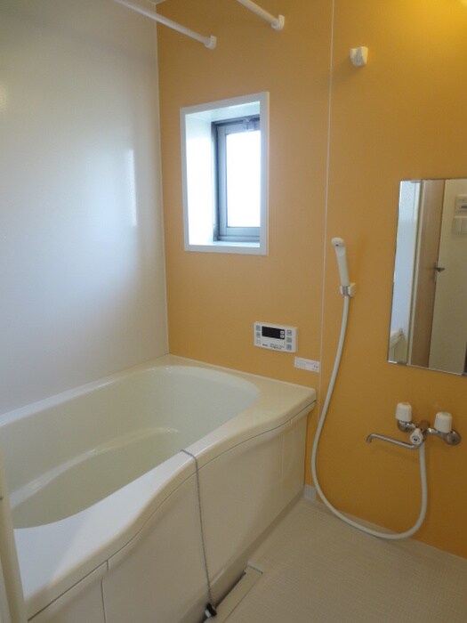 物件内観写真10　(バス／シャワールーム等)
