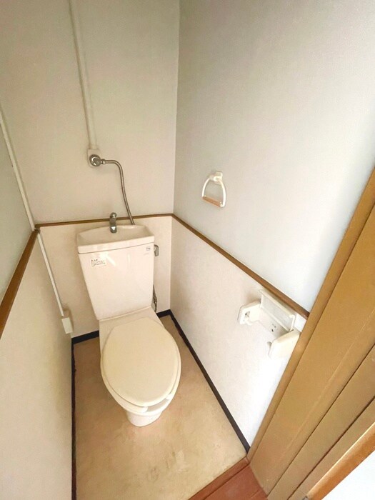 物件内観写真10　(トイレ)