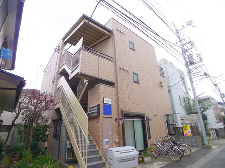 カリーネ外観写真