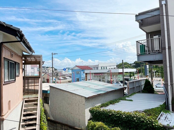 物件内観写真22　(室内からの展望)