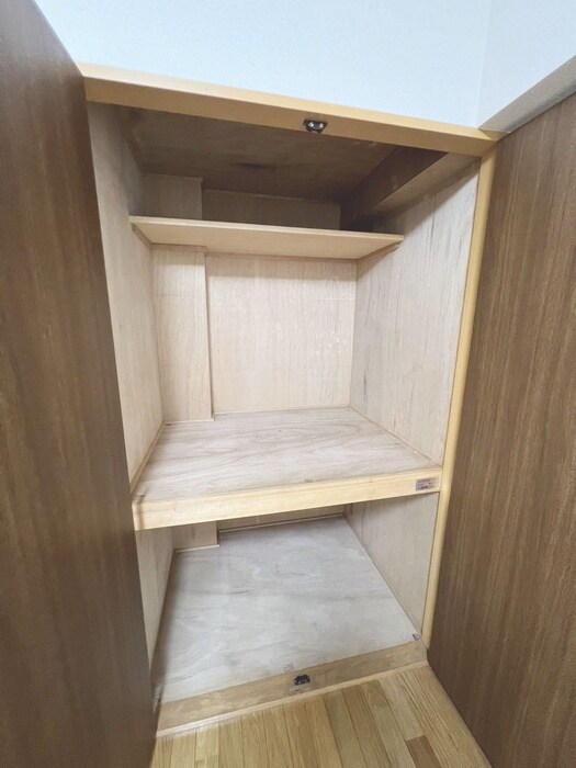 物件内観写真22　(収納)