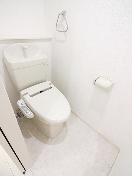 物件内観写真12　(トイレ)