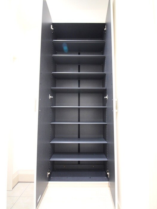 物件内観写真17　(靴箱)