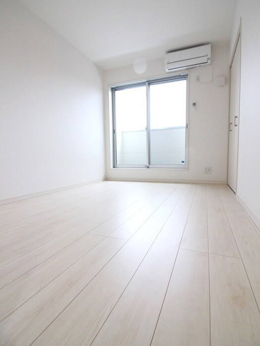 物件内観写真19　(廊下)