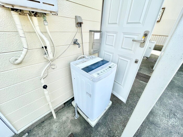 物件内観写真20　(洗濯機置場)