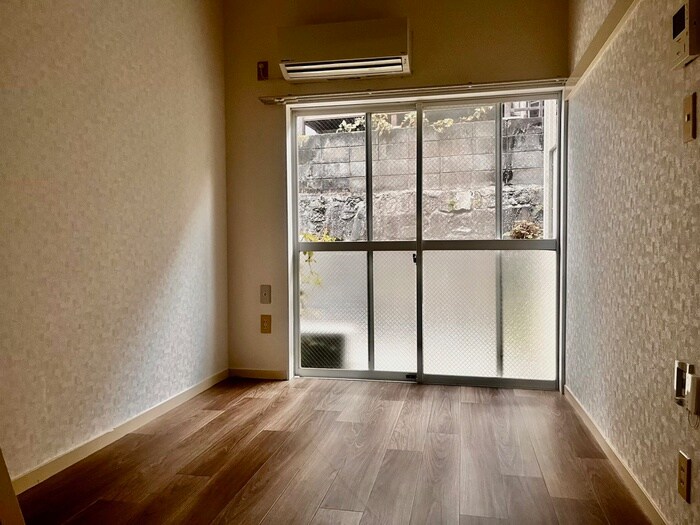 物件内観写真22　(居室)