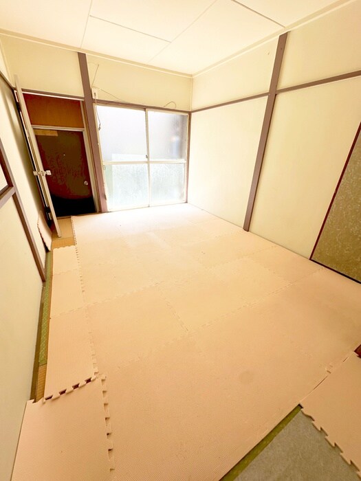 物件内観写真6　(居室)