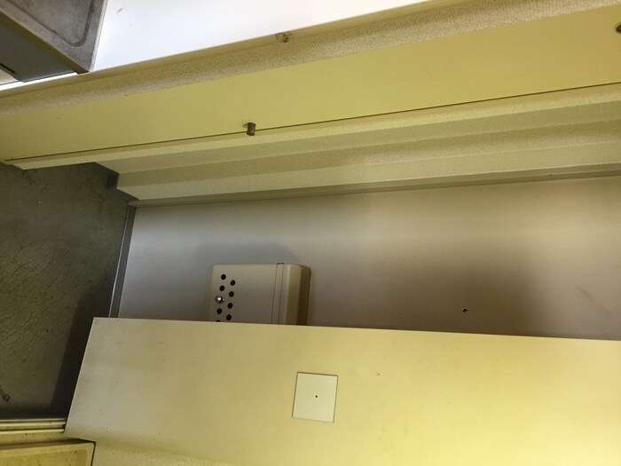 物件内観写真10　(玄関)