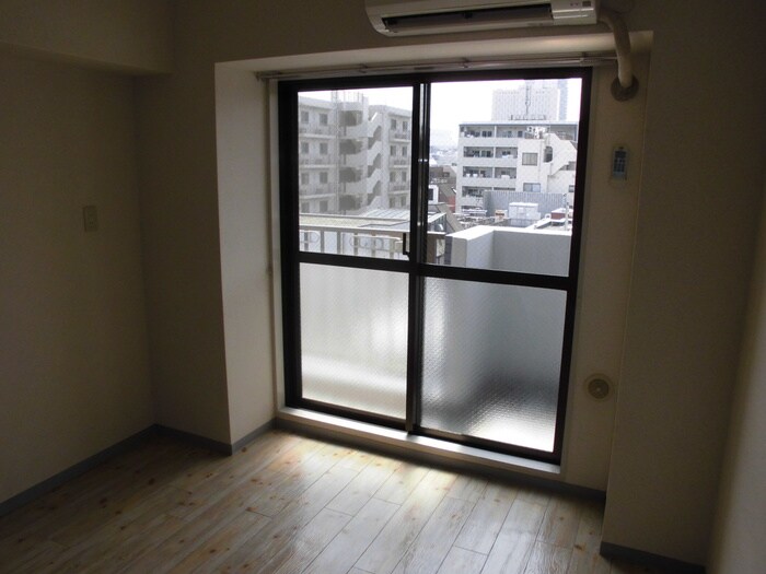 物件内観写真13　(居室)