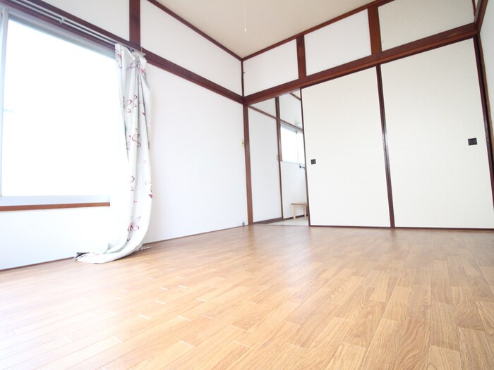 物件内観写真9　(居室)