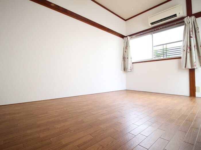 物件内観写真21　(居室)