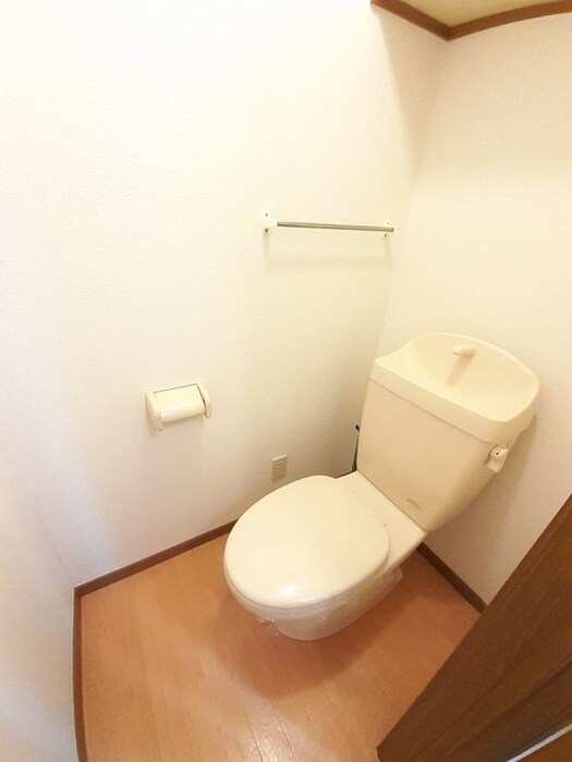 物件内観写真7　(トイレ)