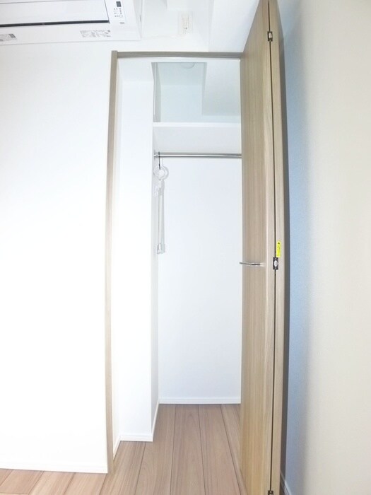 物件内観写真15　(収納)
