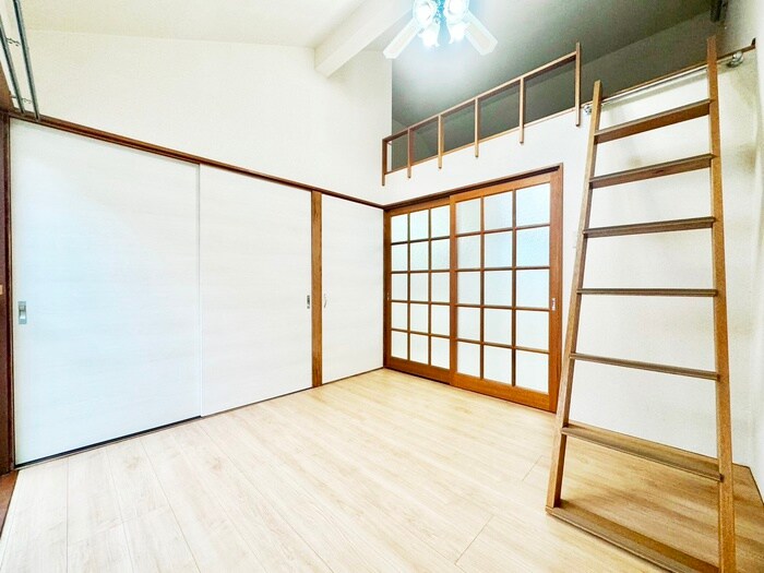 物件内観写真15　(居室)